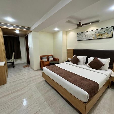 Hotel Touchwood Visakhapatnam Esterno foto