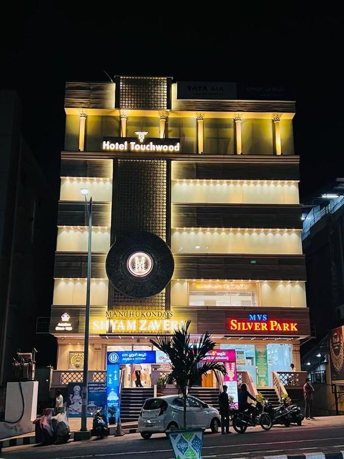 Hotel Touchwood Visakhapatnam Esterno foto