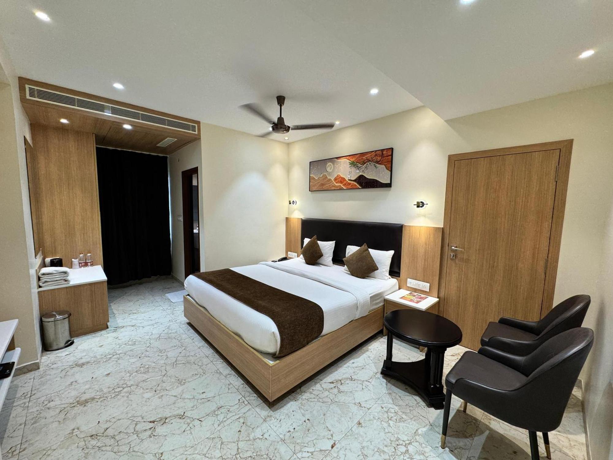 Hotel Touchwood Visakhapatnam Esterno foto